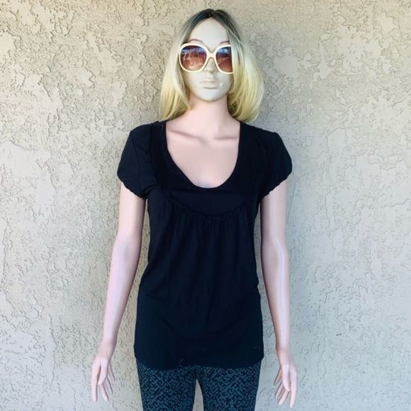 2/$20 MICHAEL Michael KORS Black Stretch Scoop Neck Tee - Picture 1 of 6